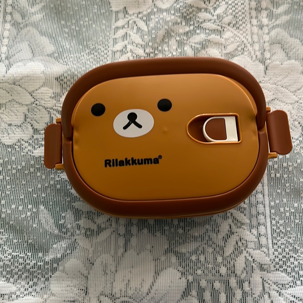 Rilakkuma hot or cold lunch food box.